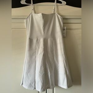 Abercombie & Fitch Traveler Pleated White Dress
